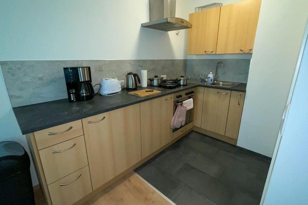 Shine Apartment אוברשטאופן מראה חיצוני תמונה