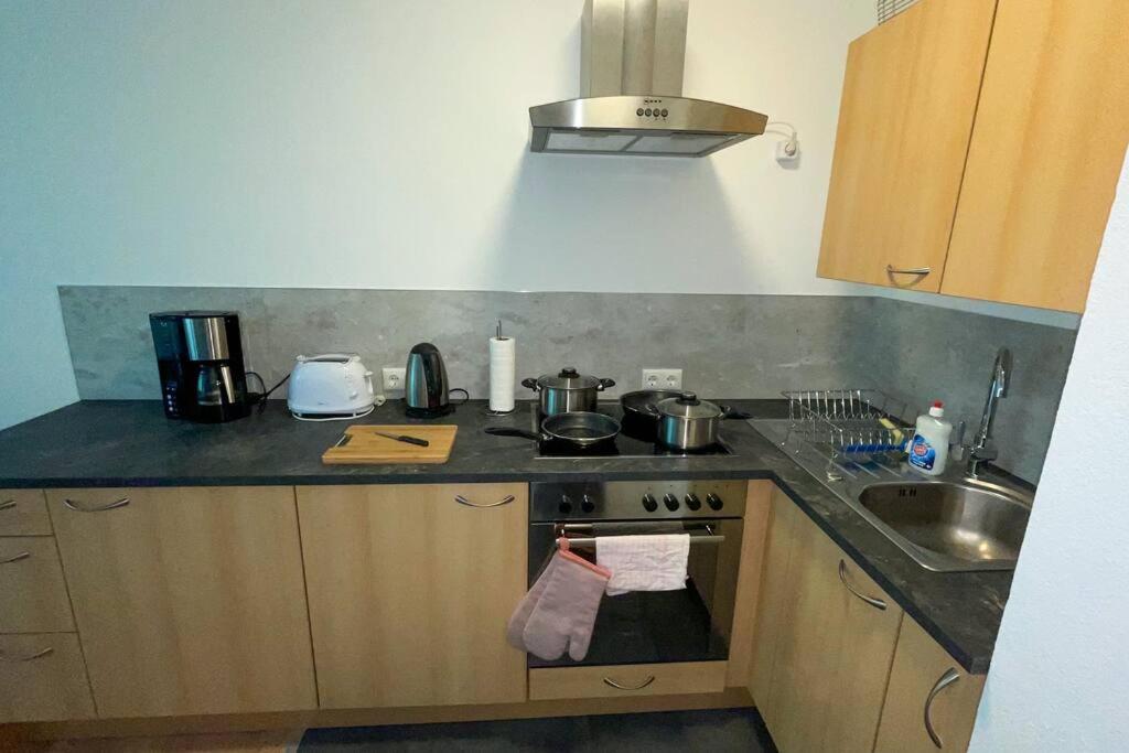 Shine Apartment אוברשטאופן מראה חיצוני תמונה